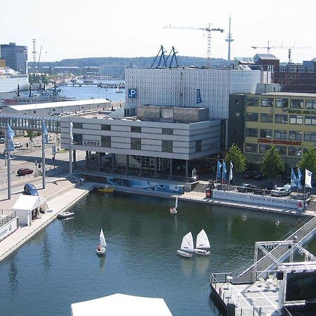 Hotel Am Schwedenkai Kiel Dış mekan fotoğraf
